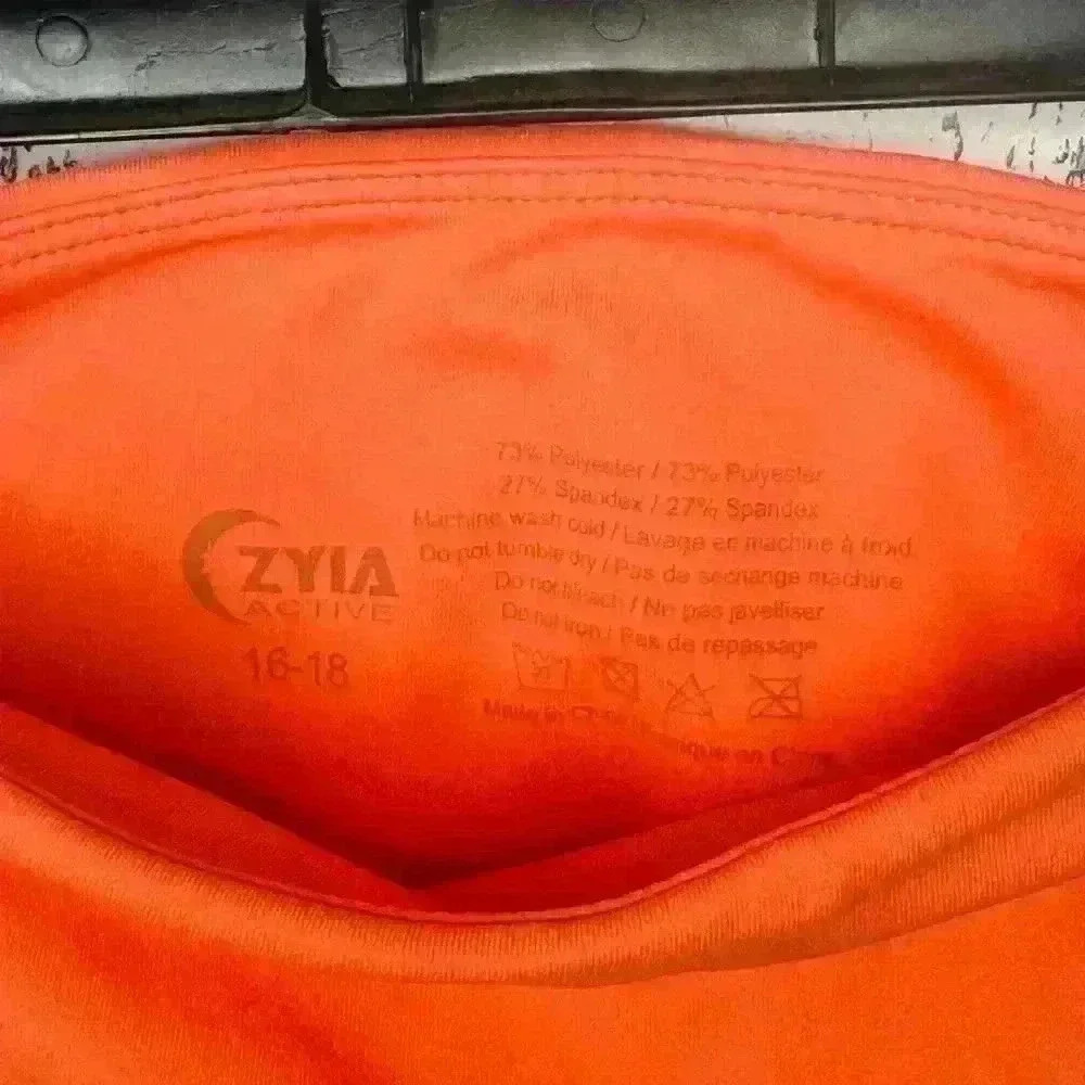 Zyia Orange Angle Block Light n Tight Hi-rise 7/8 24" Size : 16-18 - Picture 8 of 12